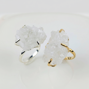 Bague de Rangée Réglable Bague de Pierres Précieuses en Quartz de Cristal Blanc Naturel pour la Fête Prix Usine Cadeau pour Femme - Product Image 1