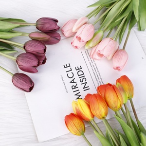 Tulipes artificielles très demandées pour la décoration de mariage, fleurs pour la décoration de table intérieure, ornement en latex rose, bouquets de tulipes pour aménagement paysager - Product Image 4