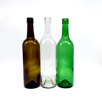 En stock 750 ml bouteille de vin rouge en verre vide mat et brillant de haute qualité et bouteille de Bordeaux