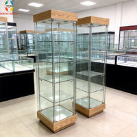 Vitrine Moderne Personnalisée en Verre Trempé avec Éclairage LED, Écologique, Durable et Étanche pour Centre Commercial
