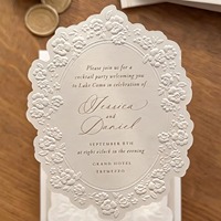 Maßgefertigtes Luxus-Einladungsset mit Karten & Umschlägen auf 600g Kunstdruckpapier Geprägt & Tiefgeprägt für Schloss-Villa-Hochzeit