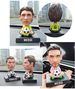 Regalos para Fanáticos del Fútbol JM2, Muñeco con Cabeza Oscilante Versión Q, Decoración para Auto, Figuras <span class=keywords><strong>de</strong></span> Acción <span class=keywords><strong>de</strong></span> <span class=keywords><strong>Messi</strong></span>, Neymar, Cristiano Ronaldo - Product Image 3