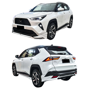 Kit carrosserie pour <span class=keywords><strong>Toyota</strong></span> <span class=keywords><strong>Yaris</strong></span> Cross 1.5L <span class=keywords><strong>Hybride</strong></span> – Lèvre avant, lèvre arrière, jupes latérales en ABS (plastique, sans couleur) - Product Image 3