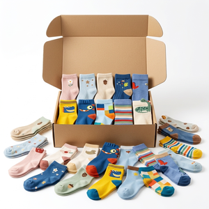Lot de chaussettes pour enfants en surplus, assortiment aléatoire, vente en gros, stock mixte, enfants unisexes, vente directe d'usine - Product Image 1