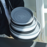 Plateaux de drainage pour pots de fleurs décoratifs imperméables, plateaux de plante en plastique durables, plateaux de plante en gros