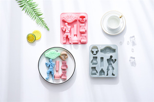 Moldes de Silicona Antiadherentes con Diseño de Boxeo, Reutilizables, de Grado Alimenticio, Lindos Moldes Magnéticos de Silicona para Chocolate, Dulces y Hielo - Product Image 6