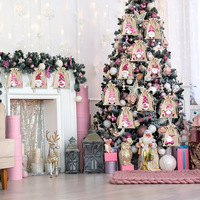 Lot de 12 sacs en lin à cordon de serrage pour Noël, imprimé gnome rose, ensemble de pochettes en jute pour emballages cadeaux et bonbons de Noël