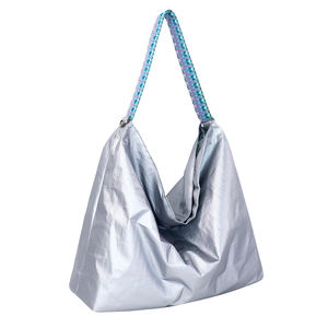 Bolso Tote Casual a la Moda - Gran Capacidad, Material Ligero de Tyvek, Diseño con Bloques de Color, Bolso de Mano Ecológico para Mujer - Product Image 2