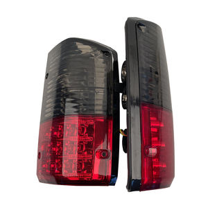 Luci Posteriori a LED per Auto, Fanali Posteriori Modificati per Nissan Safari Patrol Y60, dal 1987 al 1997, 2 Pezzi, Nero Rosso, Luce Freno - Product Image 2