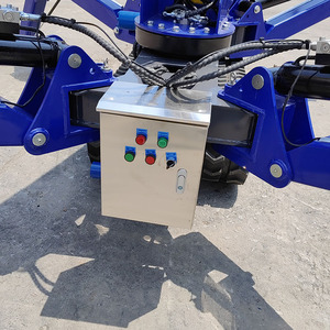 <span class=keywords><strong>Crane</strong></span> Spider Konstruksi Kecil Multifungsi 3T Hidrolik Portabel Teleskopik Beroda Rantai dengan Mesin Motor 5.5kW - Product Image 4