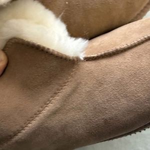 Factory Supplier Best Quality Real Fur Cowhide Leather Low Price Wholesale Gold Supplier Anti-slip Wool Warm Winter Shoes - Product Image 3