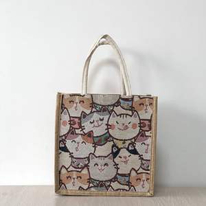 Bolso de mano de lino de alta gama para mujer, con estampado de fresas y lunares, forma cuadrada, cierre de cremallera - Estilo Instagram para exteriores - Product Image 3