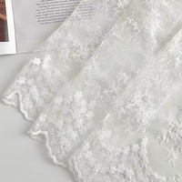 Emballage de bouquet de mariée en tulle 1,3x1m, dentelle florale brodée, maille à bord festonné, filet d'emballage pour fleurs de mariage