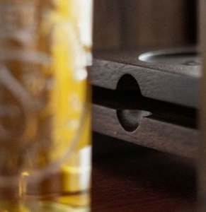 Classic <strong>Drawer</strong>-Style Wooden Whisky Display Case Luxurious Solid Wood Wine Spirits Gift Box Custom Wine Holder for Presentation - Product Image 3