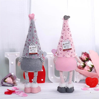 Gnomes en peluche Lucky Valentine, couple de 2 pièces, jouet elfe lumineux tenant un cœur pour un foyer douillet