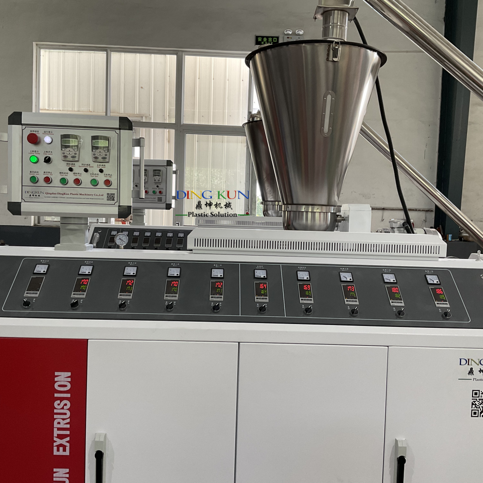 High Precision PVC CPVC Window Door Profile Extruder Line for Window ...