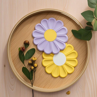 KZR – Nouveau dessous de plat moderne en silicone à motif floral, antidérapant et résistant à la chaleur, pour cuisine, réutilisable, accessoire de table pour comptoir et maison