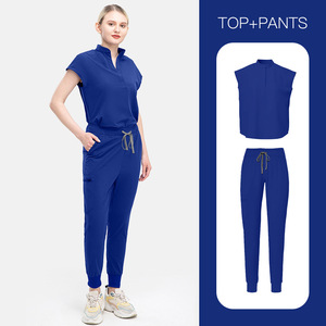 42015 Ensemble de survêtement respirant à séchage rapide pour femmes, tenue de sport élégante et performante - Product Image 1