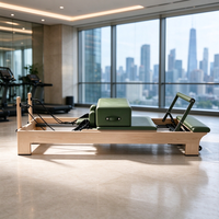 Machine de Pilates Reformer en bois massif, directement de l'usine, pour usage commercial en salle de sport et en studio