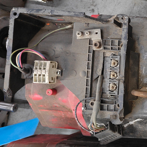 A06B-1447-B200 # Motor de Husillo FANUC AC 0109 BiI 12/8000 - Product Image 5