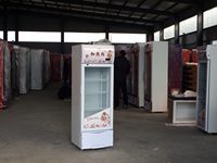 Vitrine réfrigérée à deux portes en acier inoxydable pour restaurant