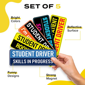 لافتة مغناطيسية للسيارة 'سائق متدرب' - ملصق تنبيه للسلامة قابل للإزالة - Product Image 1