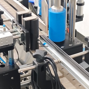 Máquina Etiquetadora Automática de Botellas Redondas de Alta Velocidad con Impresora de Fecha y Sistema Servo - Product Image 6
