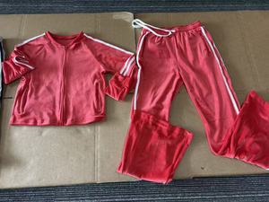 Produttori di Abbigliamento con Logo Personalizzato, Tuta Sportiva da Donna con Giacca con Zip e Pantaloni a Zampa, Set Due Pezzi, Abbigliamento Athleisure - Product Image 5