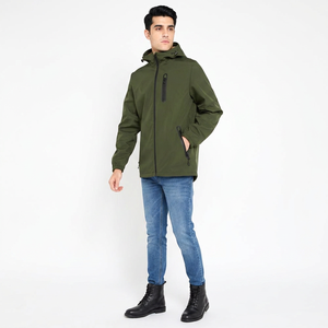 Veste Softshell pour homme avec étiquette privée personnalisée, style à capuche de haute qualité avec col montant, motif d'hiver, service OEM - Product Image 1