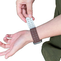 Pour Iwatch Band Double trou respirant Silicone fermoir magnétique Iwatch respirant Silicone Apple Watch Bracelet Bracelet