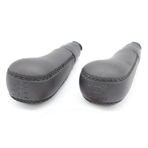 Pommeau de levier de vitesse en cuir pour Volvo V70 5 6 vitesses, ergonomique, noir, compatible avec la peau - Product Image 4