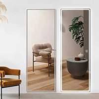 Miroir mural à LED de style moderne Miroir de danse long pour salons et cabines d'essayage dans les magasins de vêtements