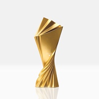 Trophée en résine haut de gamme au design créatif et irrégulier, trophée commémoratif pour employés, trophée de champion en résine pour personnalisation en petite série