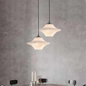โคมไฟห้อยเพดานหินอ่อน LED E27 สีขาวทรงกลม ดีไซน์สวยงาม เหมาะสำหรับห้องนอน ห้องนั่งเล่น บ้านพักตากอากาศ - Product Image 2