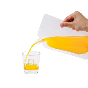 Différentes tailles Durable preuve d'odeur réutilisable croisière Sneak Flask Kit Rum Runner plastique jus bec pochette sac - Product Image 5