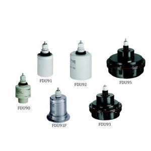 Capteur ultrasonique Endress+Hauser FDU91 pour la mesure du niveau et du débit des liquides, IP68, précision +/-2 mm, portée jusqu'à 10 m - Product Image 4