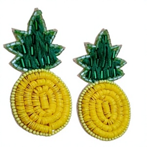 Boucles d'oreilles pendantes de haute qualité en forme de fleur, plaquées or, perles, style bohème, élégantes, fantaisie, bijoux de fête, cadeaux pour femme - Product Image 3