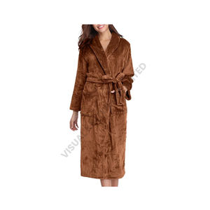 Albornoz de felpa de color personalizado para mujer para la industria de la hostelería y el suministro de resort Albornoz de manga larga para mujer con capucha y bolsillos - Product Image 1