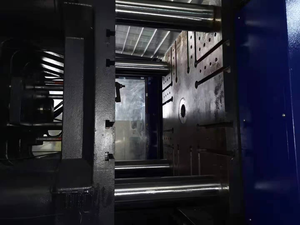 <span class=keywords><strong>Machine</strong></span> <span class=keywords><strong>à</strong></span> <span class=keywords><strong>laver</strong></span> haïtienne d'<span class=keywords><strong>occasion</strong></span> de deuxième génération MA14000 1400 tonnes <span class=keywords><strong>machine</strong></span> <span class=keywords><strong>à</strong></span> mouler par injection de coquilles de pare-chocs de voiture - Product Image 5