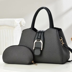 Conjunto de Bolsos de Dos Piezas para Madre e Hija, Color Negro, Tamaño Grande, Bolso Elegante con Parche Interior, Verano 2025, Uso Diario - Product Image 1