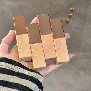 Yeni lüks altın mat kadife dudak parlatıcısı su geçirmez moda Charm Vegan kozmetik sıvı ruj toptan - Product Image 6