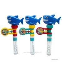 En gros, Jouet d'extérieur 2 en 1 : Tambour à bulles manuel en forme de requin et bâton à bulles musical pour l'aventure en mer