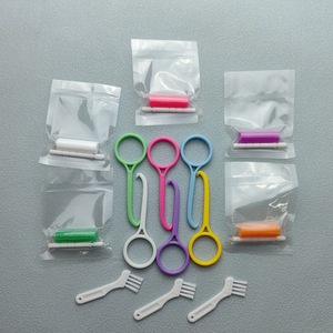 Set de Tres Piezas de Goma de Mascar Ortodóntica, Cepillo Pequeño, Corrector, Mejora, Protección Gingival Invisible, Aparatos Dentales Faciales - Product Image 2