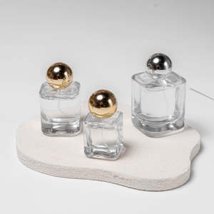 Nouveautés - Flacon <span class=keywords><strong>de</strong></span> <span class=keywords><strong>parfum</strong></span> en verre transparent <span class=keywords><strong>de</strong></span> haute qualité, design luxueux, vaporisateur fin, 30ML, 50ML, 100ML - Product Image 5