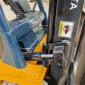 ใช้สำหรับรถยก3ล้อลากแบบพกพาใช้สำหรับอุตสาหกรรมยกสูง6เมตรขับเคลื่อนด้วยเครื่องยนต์ดีเซลบรรทุกได้3000กก. - Product Image 5