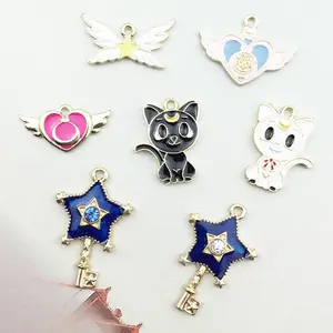 Sailor encantador de estrelas, lua adorável de esmalte, asas de gato, estrela, coração, asas, pingentes, colares, pingentes, fabricação de joias de anime