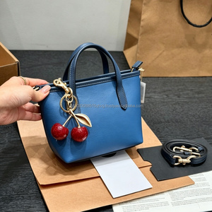 2026 Fashion New York Style Womens Luxury Designer Durable Large Capacity Shoulder Sac Coaching Pour Femme Tote <b>Bag</b> - Product Image 3