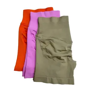 Pantaloncini da impatto 4.5 "pantaloncini da Yoga da <span class=keywords><strong>donna</strong></span> senza cuciture per allenamento corto da palestra pantaloncini Push up pantaloncini da motociclista con cintura corta a costine - Product Image 3