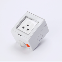 CEEESS & GCC Livraison rapide Tuya APP Télécommande WiFi Smart Résistant aux intempéries 240V 16A Prise de jardin extérieure Niveau IP55