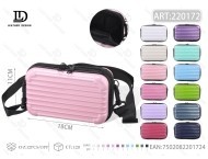Borsa a tracolla in plastica da 7 pollici, impermeabile, alla moda, per tutte le stagioni, da donna - Product Image 1